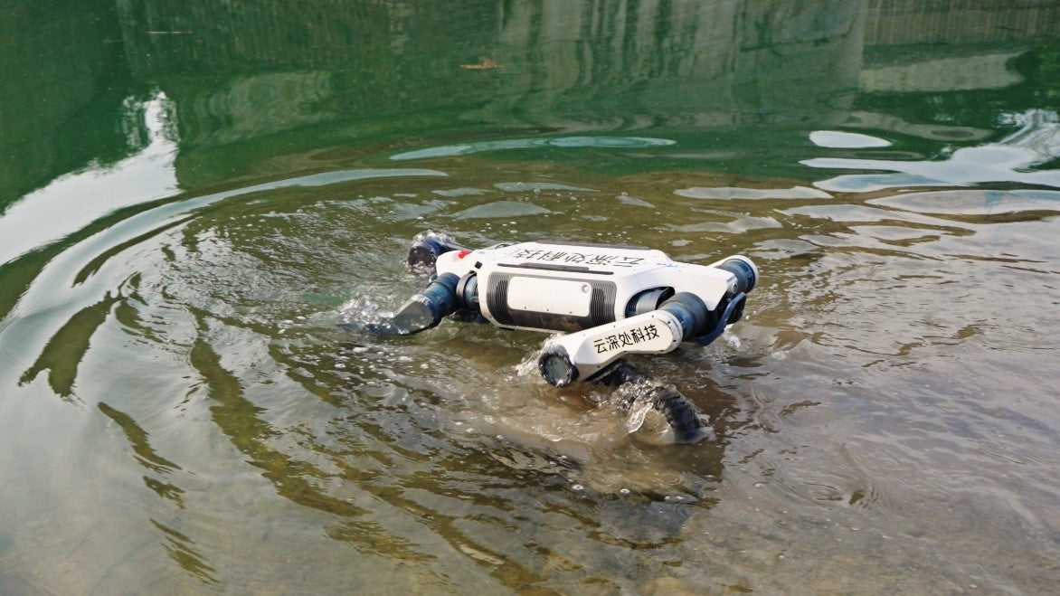 車輪付 四足歩行ロボット - DEEP Robotics LYNX M20 Pro